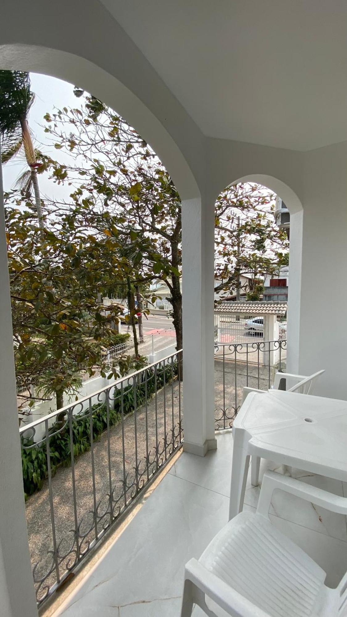 Residencial Sombreiro Apartment Florianopolis Exterior photo